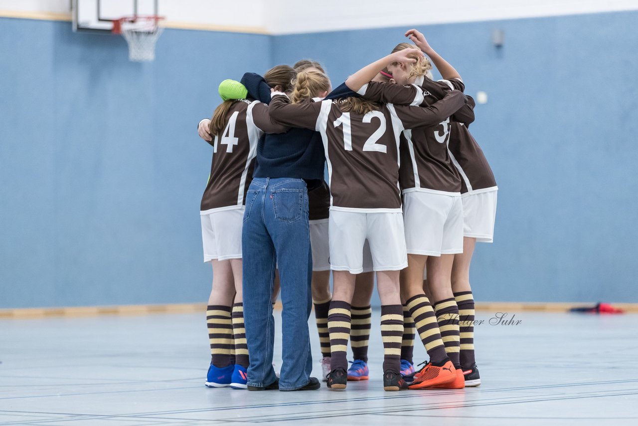 Bild 206 - C-Juniorinnen Loewinnen Cup